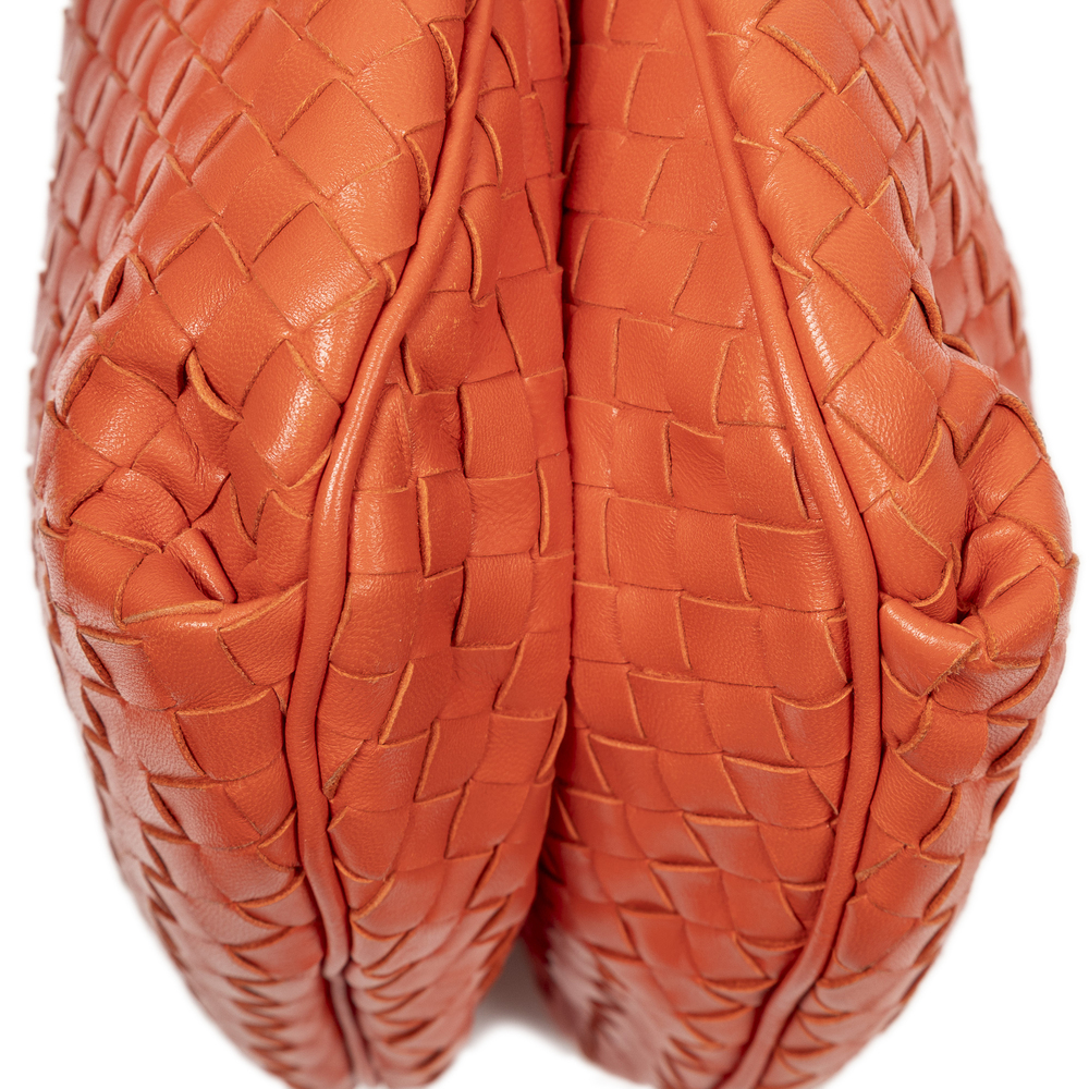 Bottega Veneta Drawstring Crossbody - Picture 8 of 10